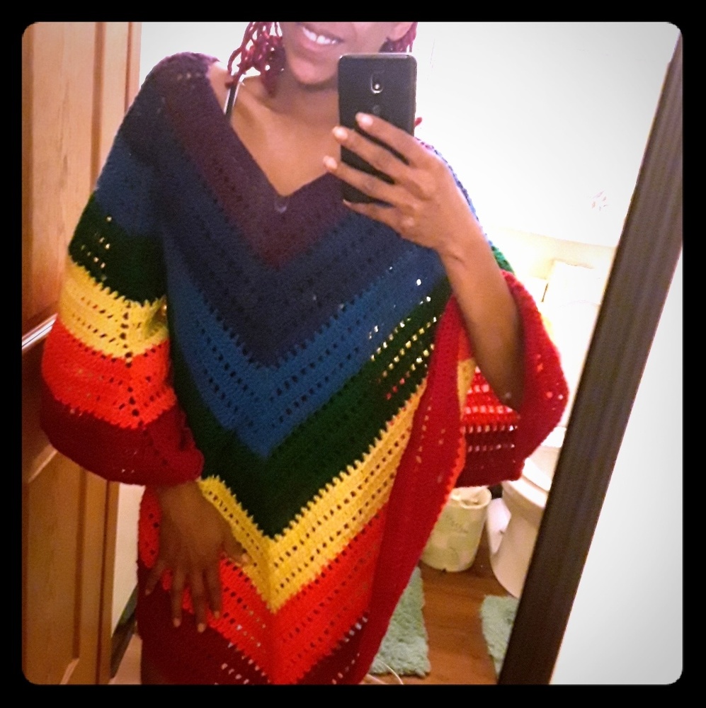 Crothet Poncho By. Me